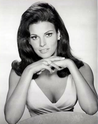 Raquel Welch - Portrait